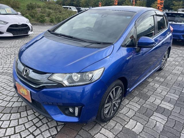 Honda FIT HYBRID 2014 — фото автомобиля