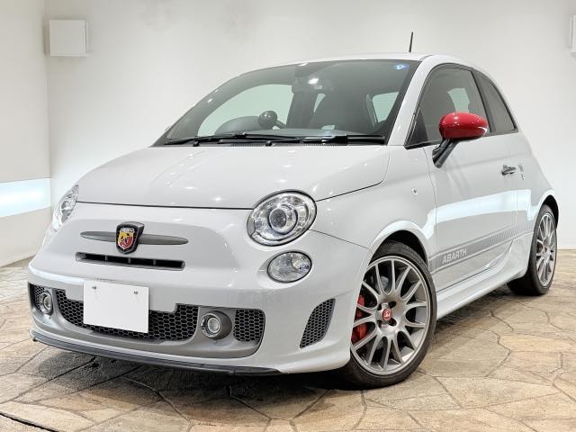 Abarth 595 2016 — фото автомобиля 1