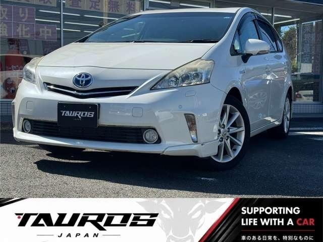 Toyota PRIUS ALPHA 2011 — фото автомобиля 1