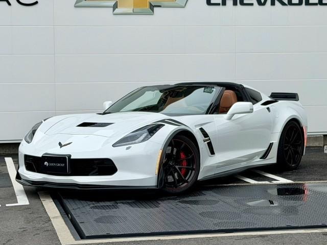 Chevrolet CORVETTE 2019 — фото автомобиля