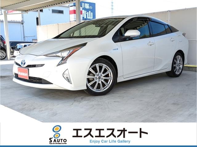 Toyota PRIUS 2017 — фото автомобиля 1