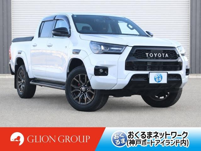 Toyota HILUX 2024 — фото автомобиля 1