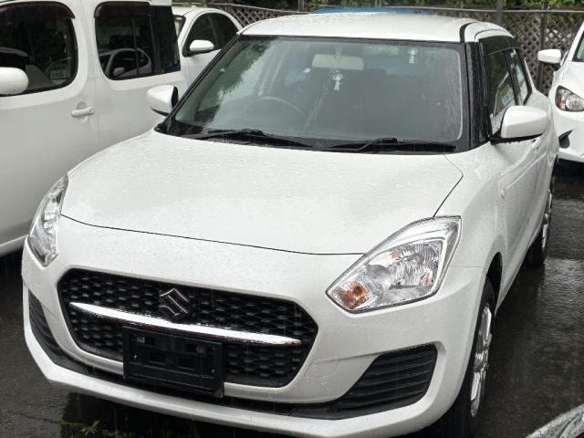 Suzuki SWIFT 2021 — фото автомобиля