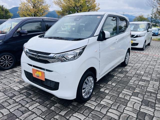 Mitsubishi EK WAGON 2025 — фото автомобиля 1
