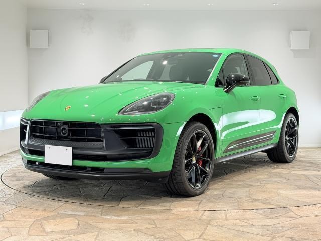 Porsche MACAN 2023 — фото автомобиля