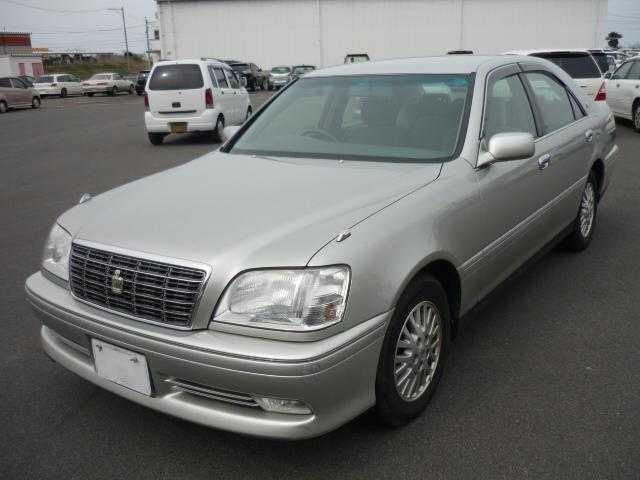 Toyota CROWN 2000 — фото автомобиля