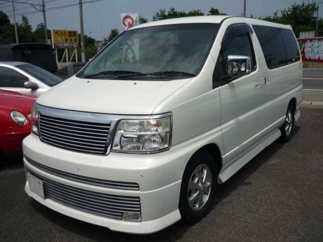 Nissan ELGRAND 2001 — фото автомобиля
