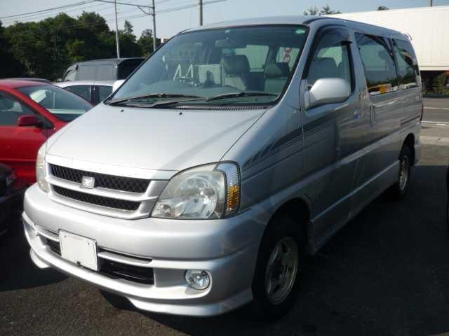 Toyota TOURING HIACE 2000 — фото автомобиля