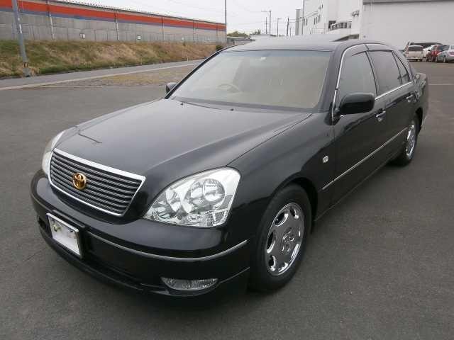 Toyota CELSIOR 2002 — фото автомобиля 1