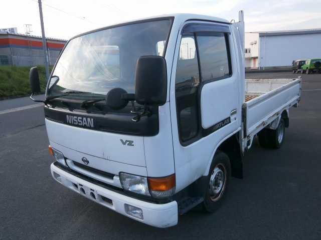 Nissan ATLAS TRUCK 1996 — фото автомобиля