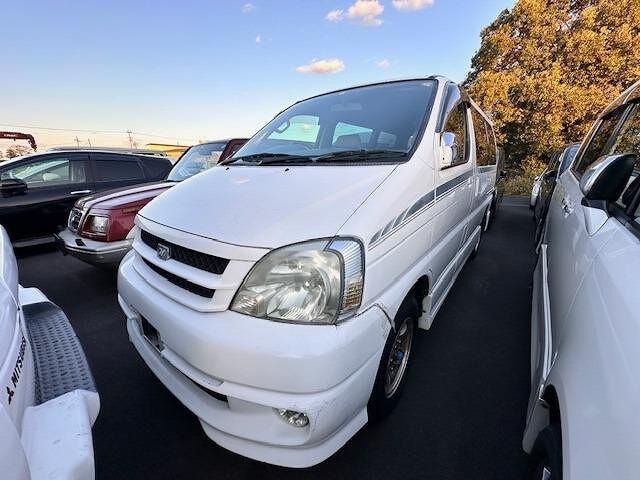 Toyota TOURING HIACE 2000 — фото автомобиля