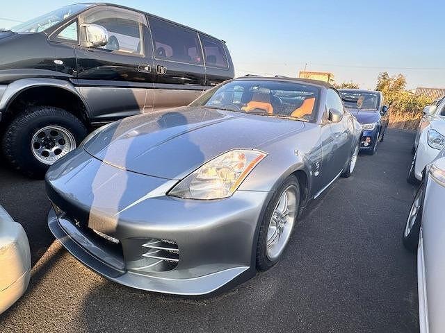 Nissan FAIRLADY Z 2005 — фото автомобиля 1