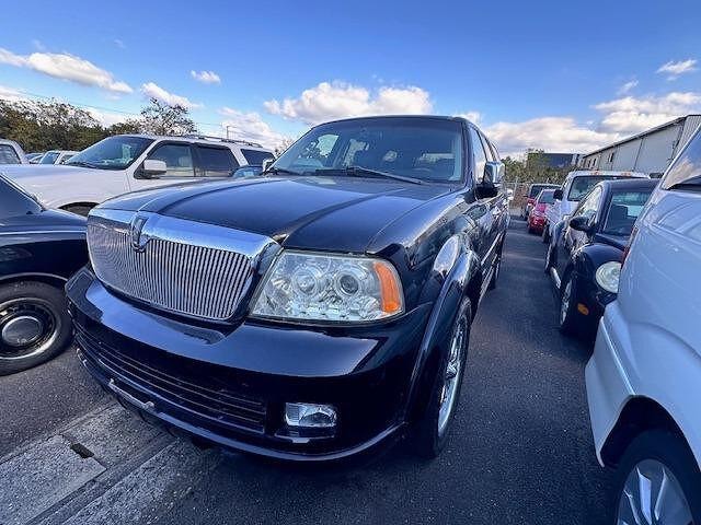Lincoln NAVIGATOR 2005 — фото автомобиля