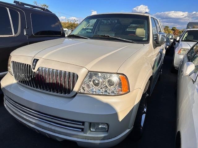 Lincoln NAVIGATOR 2011 — фото автомобиля