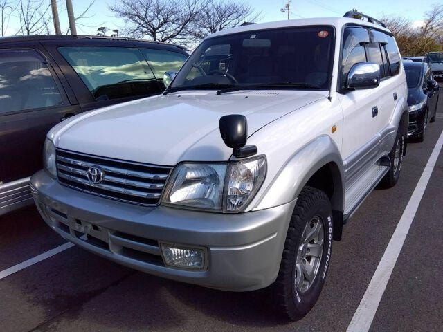 Toyota LAND CRUISER PRADO 2000 — фото автомобиля