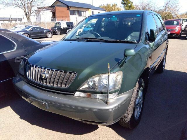 Toyota HARRIER 1999 — фото автомобиля