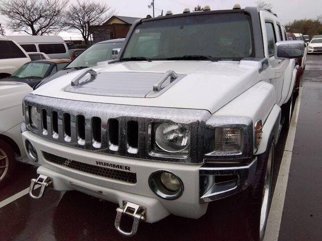 Hummer H3 2012 — фото автомобиля