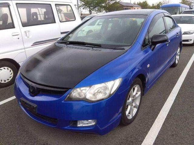 Honda CIVIC 2007 — фото автомобиля 1