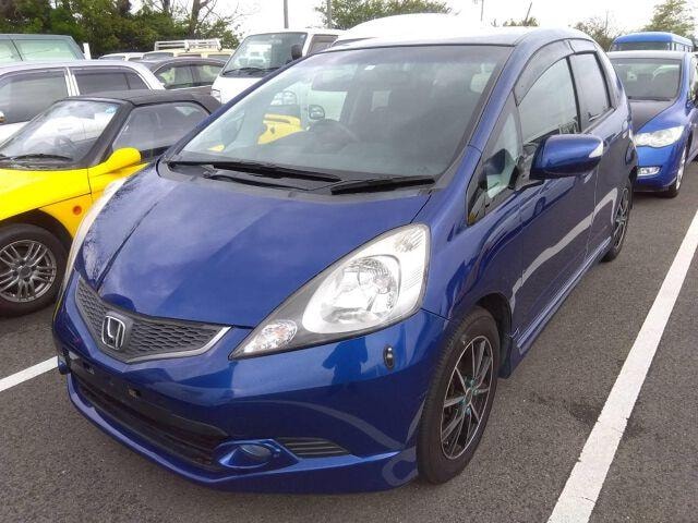 Honda FIT 2008 — фото автомобиля