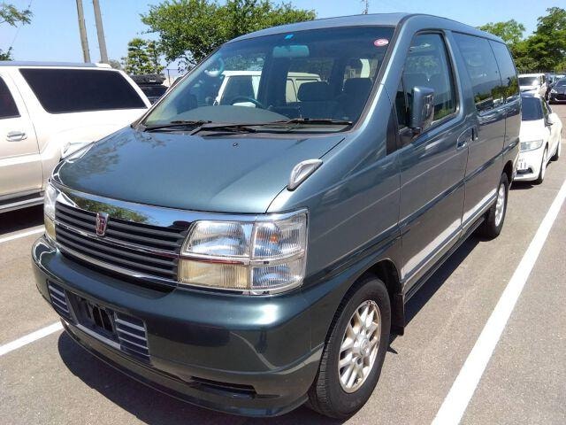 Nissan ELGRAND 1998 — фото автомобиля