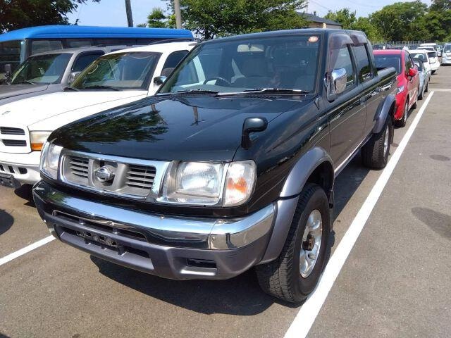 Nissan DATSUN PICK UP 1997 — фото автомобиля