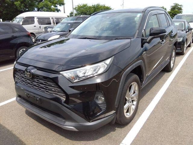 Toyota RAV4 2019 — фото автомобиля 1