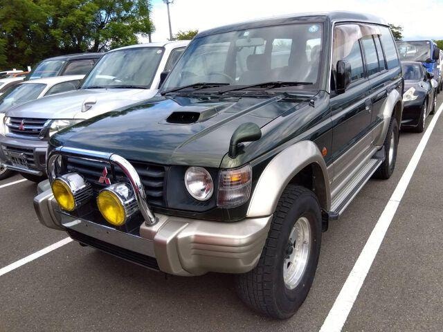 Mitsubishi PAJERO 1995 — фото автомобиля