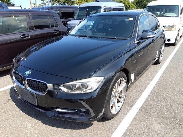 Bmw 3 SERIES 2013 — фото автомобиля 1