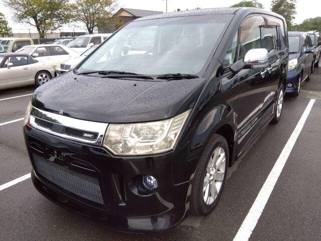 Mitsubishi DELICA D:5 2014 — фото автомобиля 1