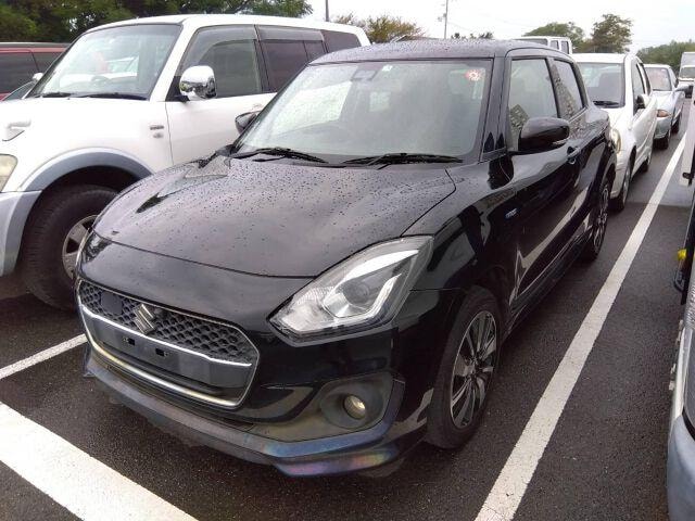 Suzuki SWIFT 2018 — фото автомобиля 1