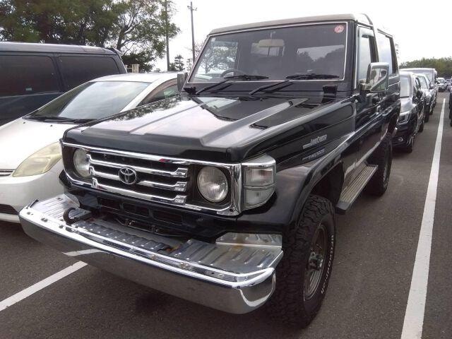 Toyota LAND CRUISER 70 1992 — фото автомобиля