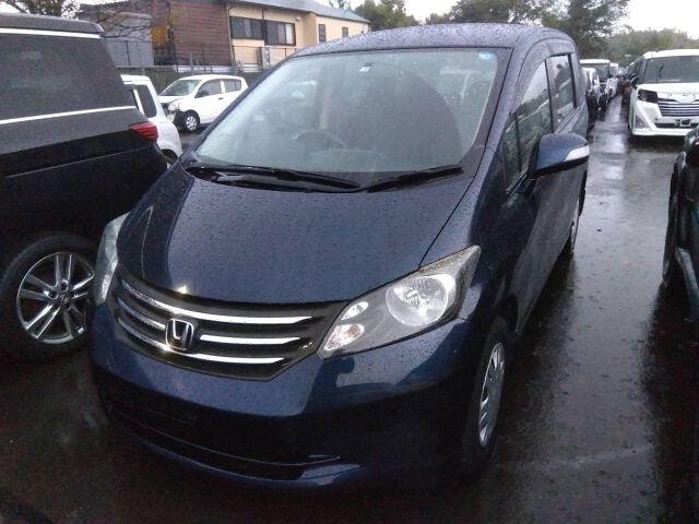 Honda FREED 2009 — фото автомобиля 1