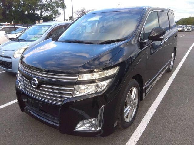 Nissan ELGRAND 2010 — фото автомобиля