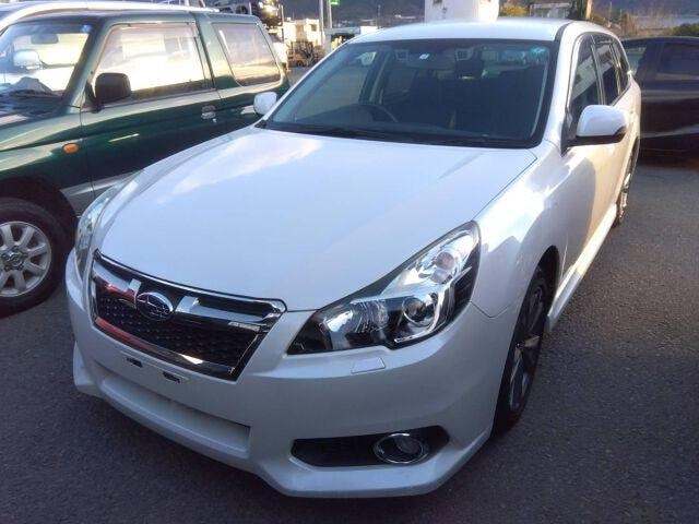 Subaru LEGACY TOURING WAGON 2014 — фото автомобиля 1