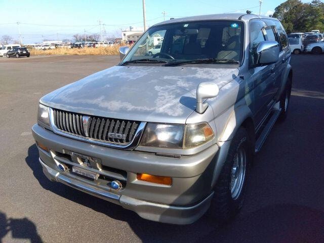 Mitsubishi CHALLENGER 1997 — фото автомобиля 1
