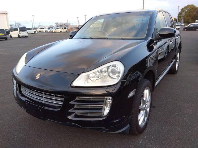 Porsche CAYENNE 2010 — фото автомобиля 1