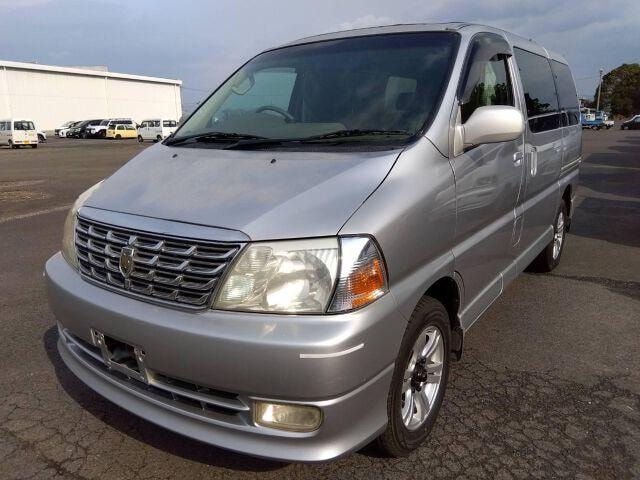Toyota GRAND HIACE 2000 — фото автомобиля