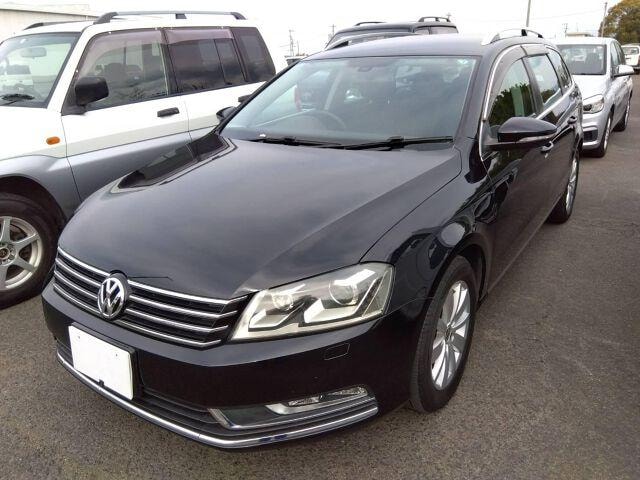 Volkswagen PASSAT VARIANT 2 2011 — фото автомобиля 1