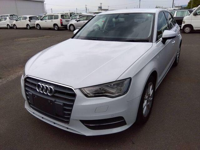 Audi A3 2015 — фото автомобиля 1