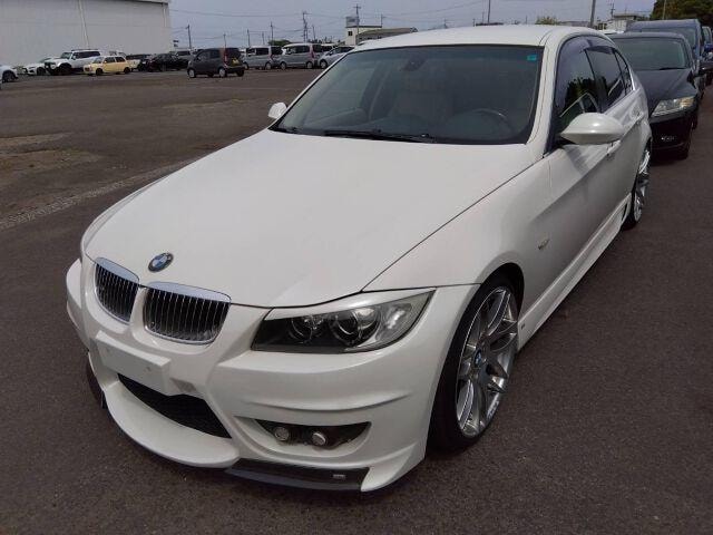 Bmw 3 SERIES 2005 — фото автомобиля 1
