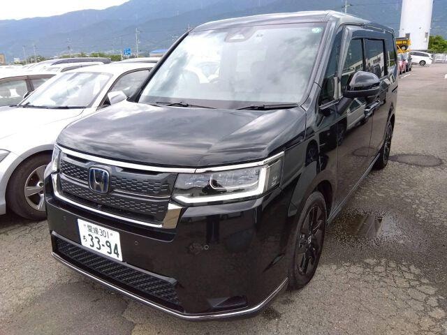 Honda STEPWAGON 2024 — фото автомобиля 1