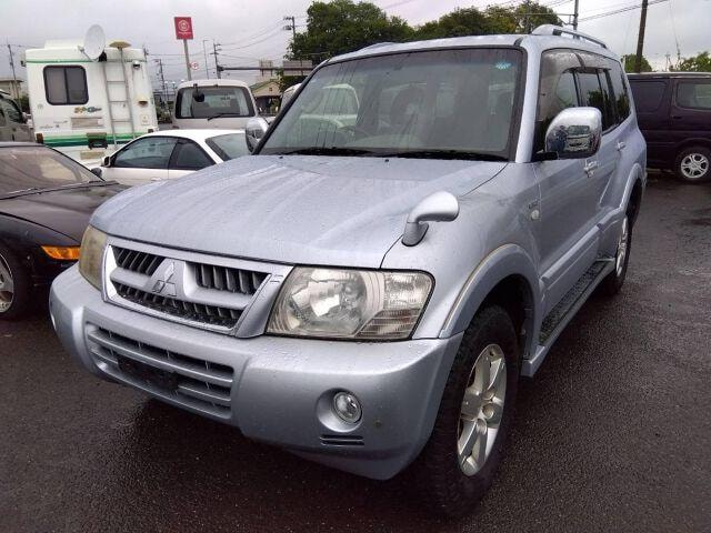 Mitsubishi PAJERO 2005 — фото автомобиля