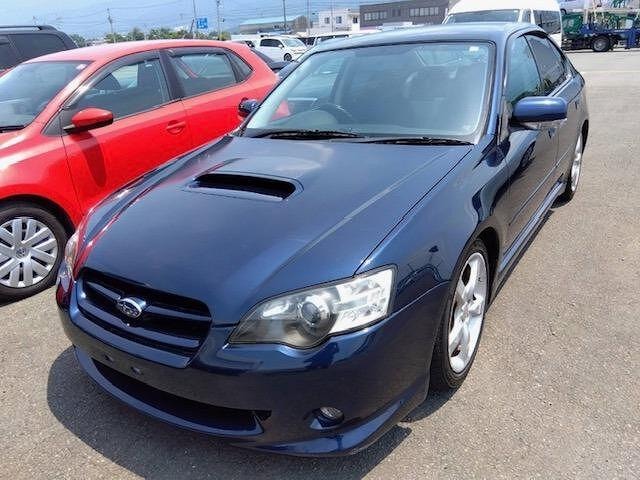 Subaru LEGACY B4 2005 — фото автомобиля 1