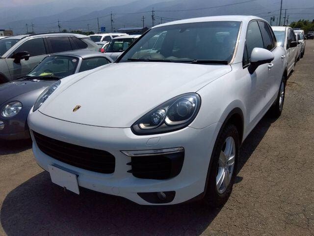 Porsche CAYENNE 2015 — фото автомобиля 1