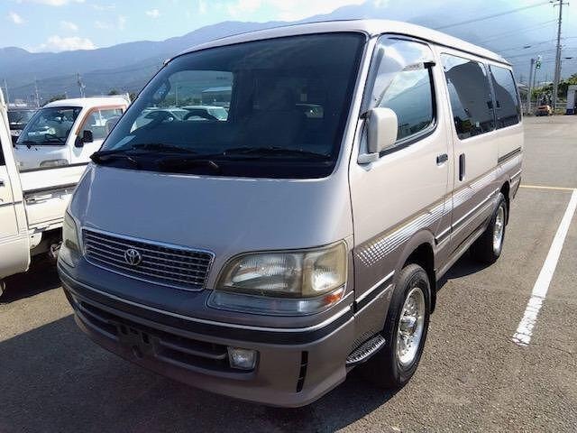 Toyota HIACE WAGON 1997 — фото автомобиля