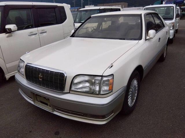 Toyota CROWN MAJESTA 1996 — фото автомобиля 1