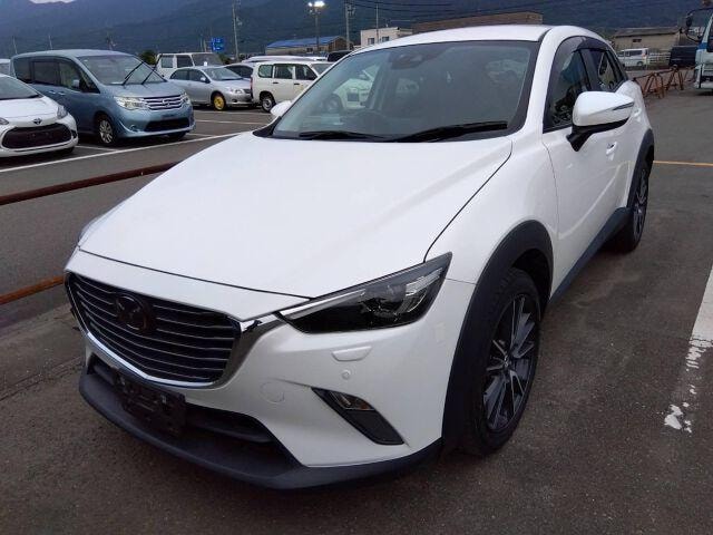 Mazda CX-3 2017 — фото автомобиля 1
