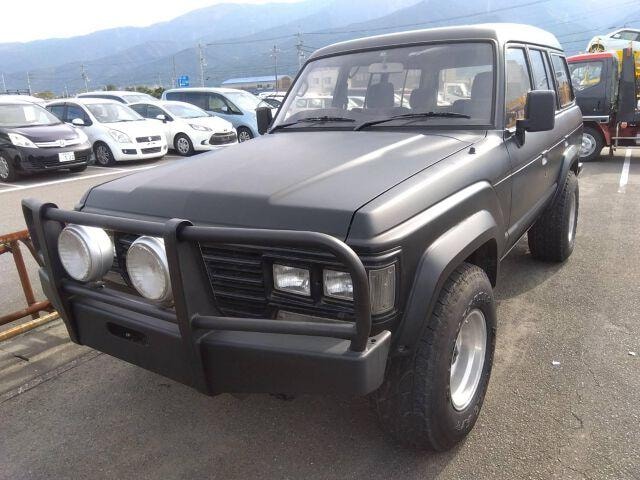 Toyota LAND CRUISER 60 1989 — фото автомобиля