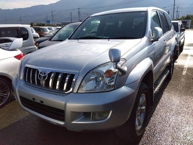 Toyota LAND CRUISER PRADO 2003 — фото автомобиля