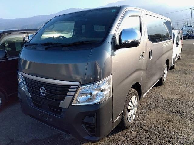 Nissan CARAVAN 2023 — фото автомобиля 1